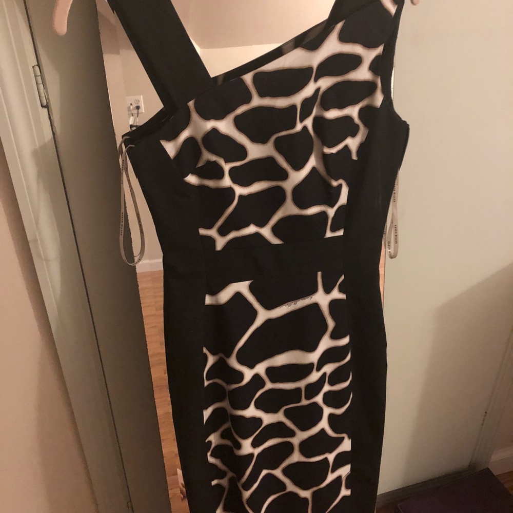 Karen Millen black/white giraffe print dress size2 - Picture 5 of 7